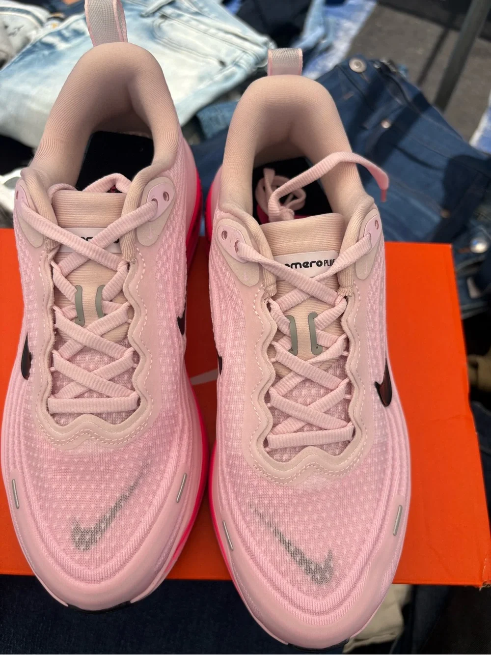 Nike Women’s Pink Vomero Plus Run